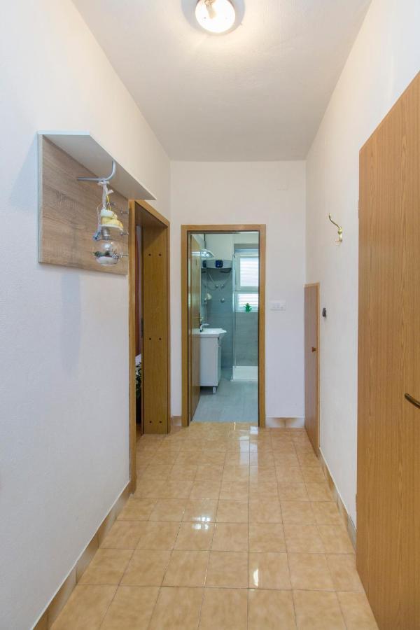 Hotel Dalmati House Brodarica  Esterno foto
