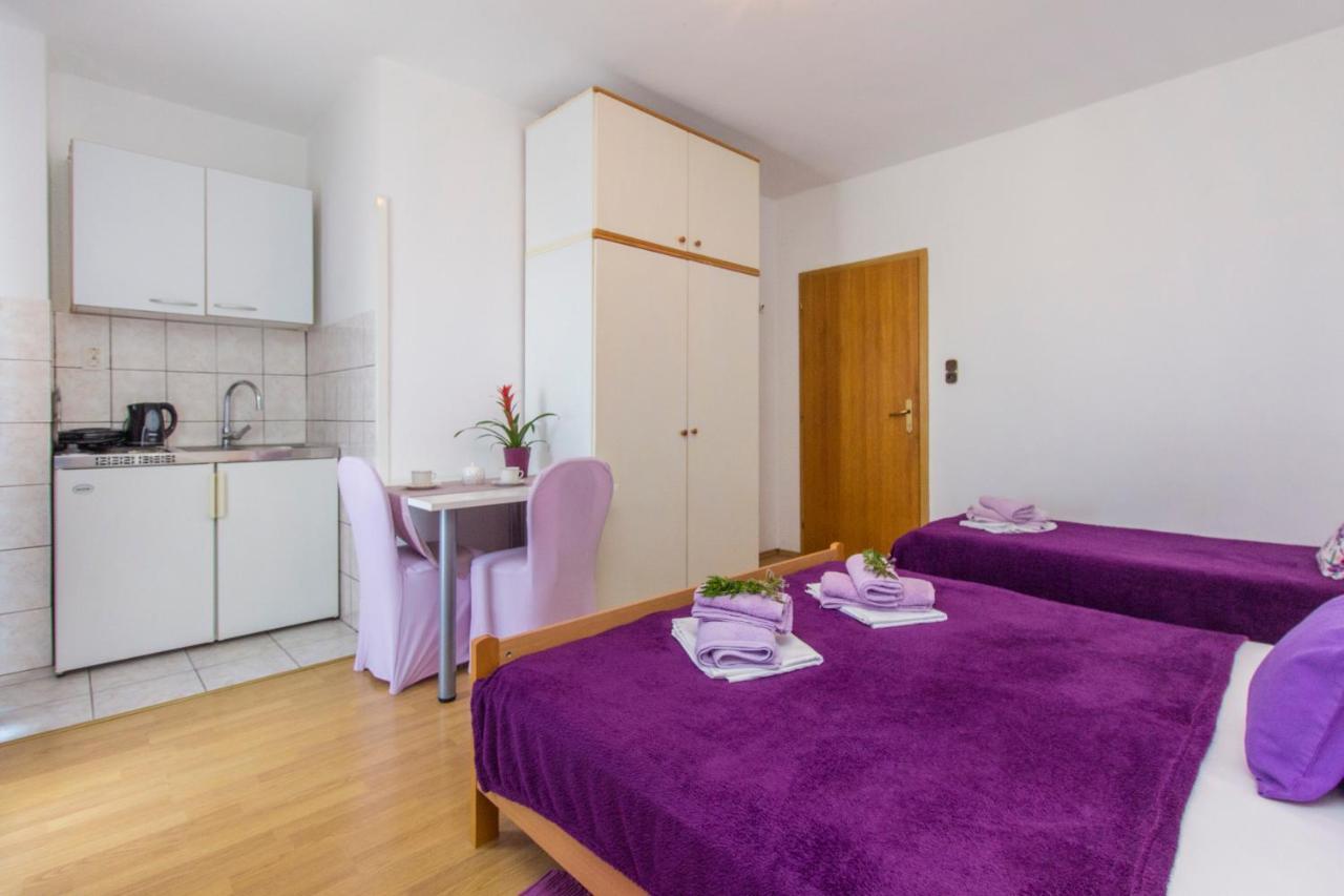Hotel Dalmati House Brodarica  Esterno foto