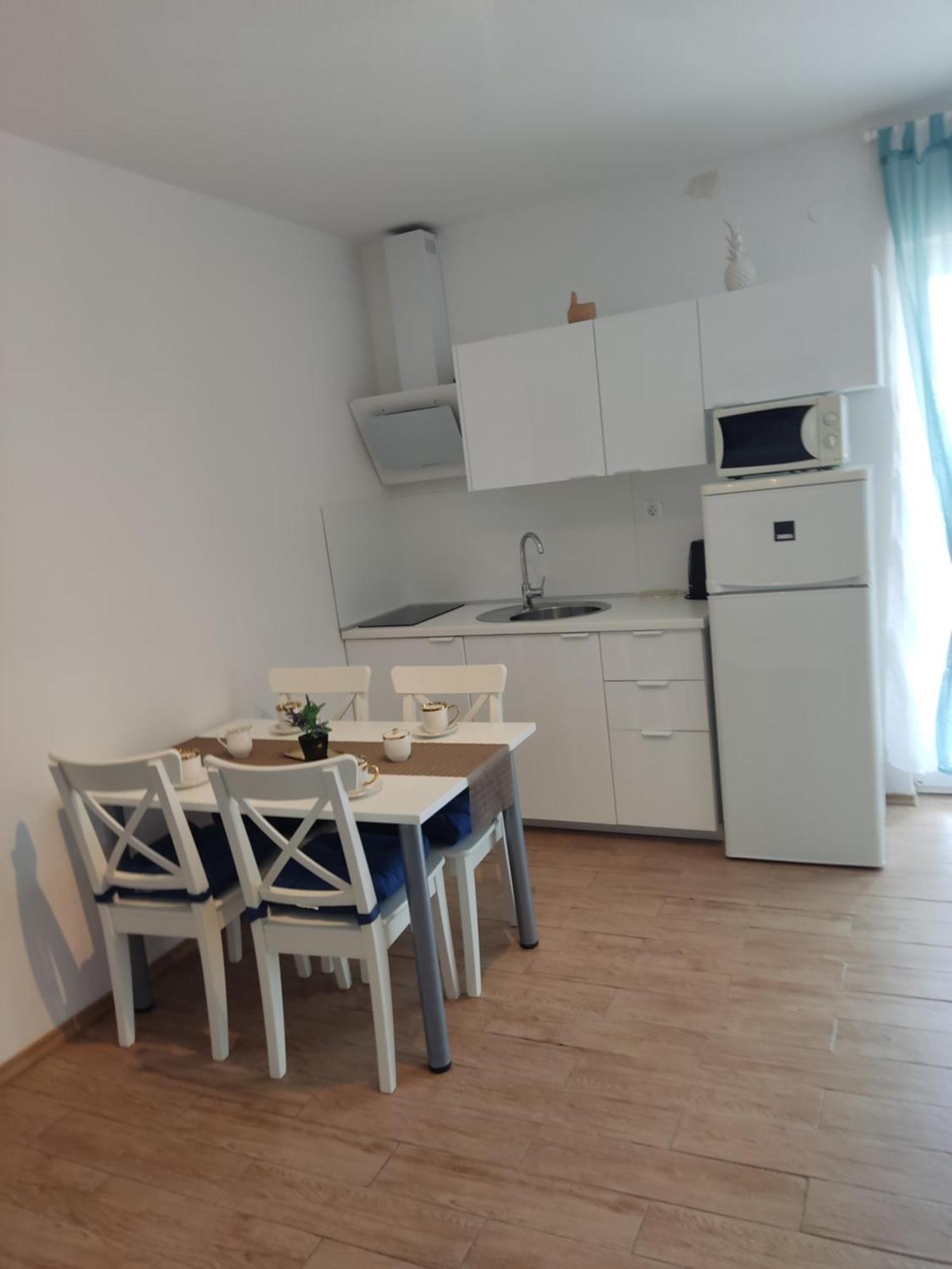 Hotel Dalmati House Brodarica  Esterno foto