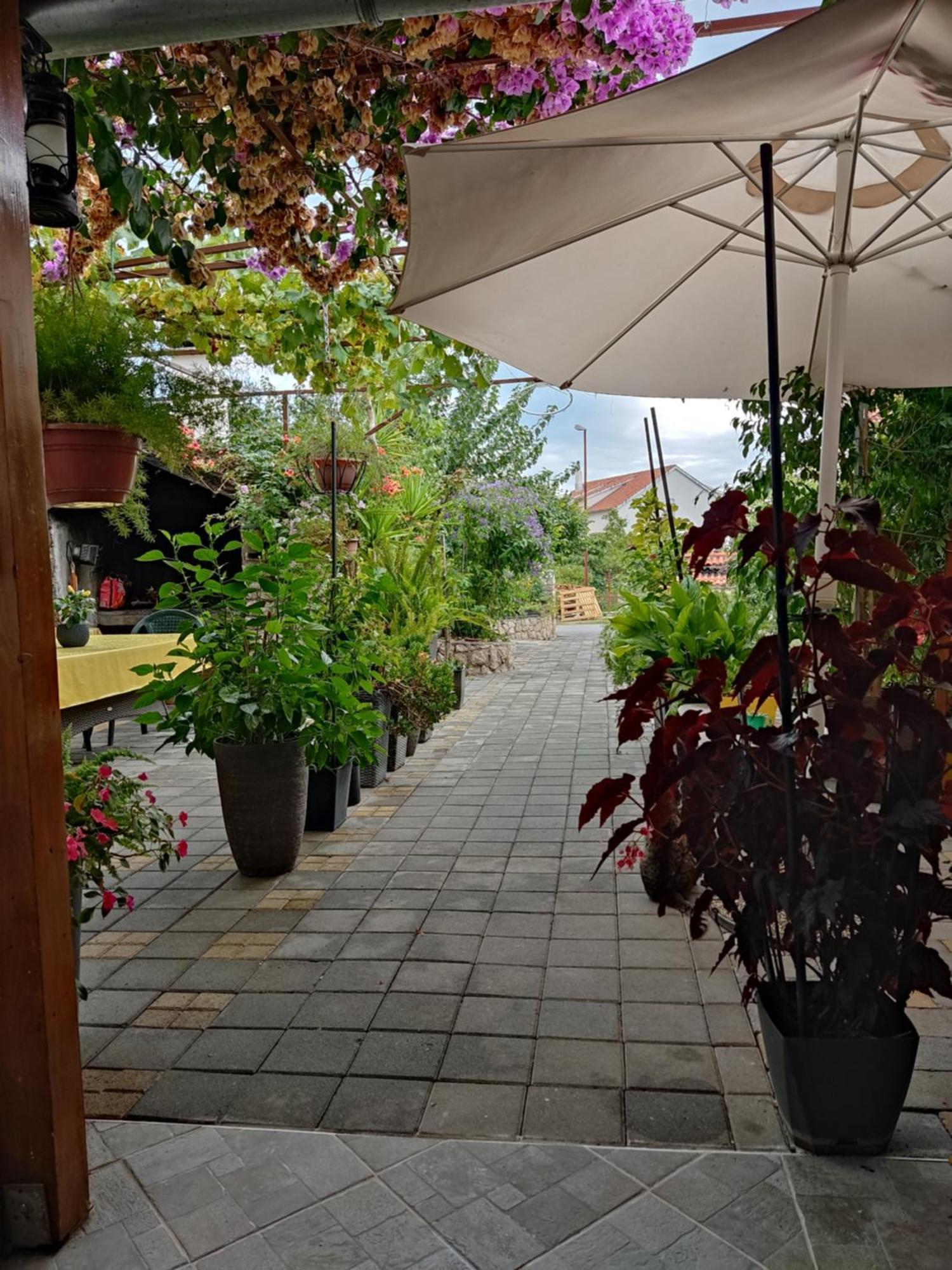 Hotel Dalmati House Brodarica  Esterno foto